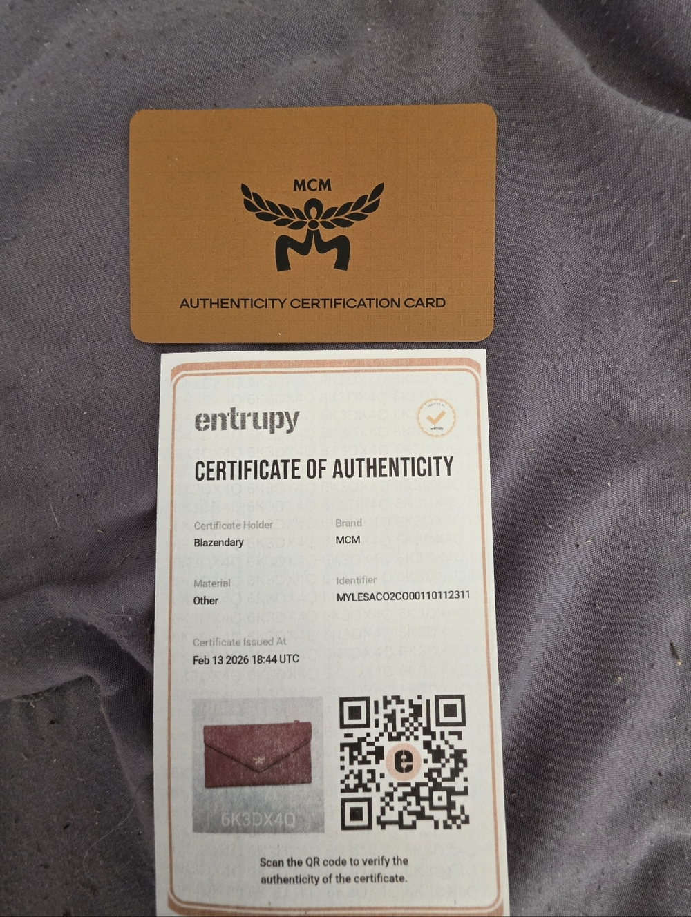 AUTHENTIC NWT - MCM Cognac Envelope Wallet with Gold Logo - Picture 2 of 10